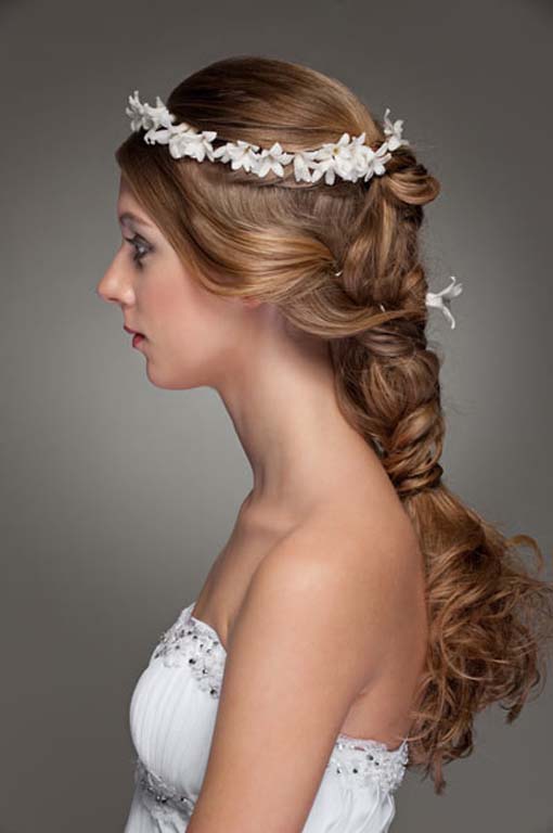 wedding hair:wedding braid flower crown